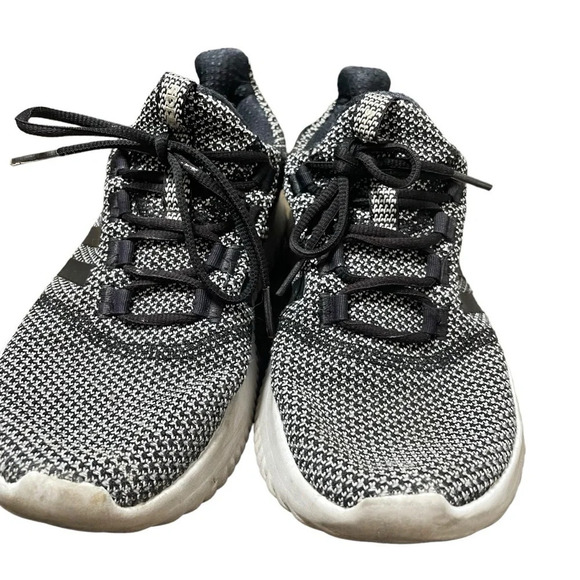 Adidas Women’s Cloudfoam Ultimate Running Shoes in Black/White Size 6 - Picture 9 of 14